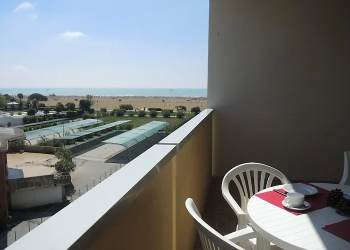 Comfortable With A Shared Pool-beahost * Bibione